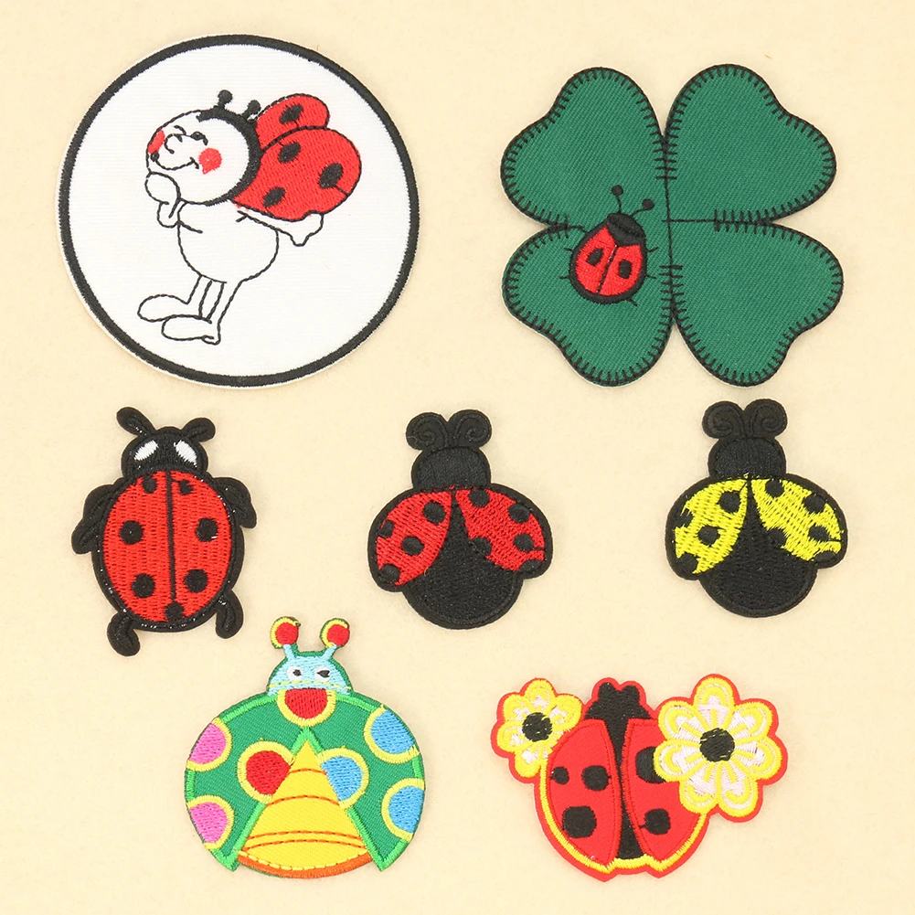 2Pc Cartoon Lieveheersbeestje  - Embroidery Lady Bug recensie en prijs